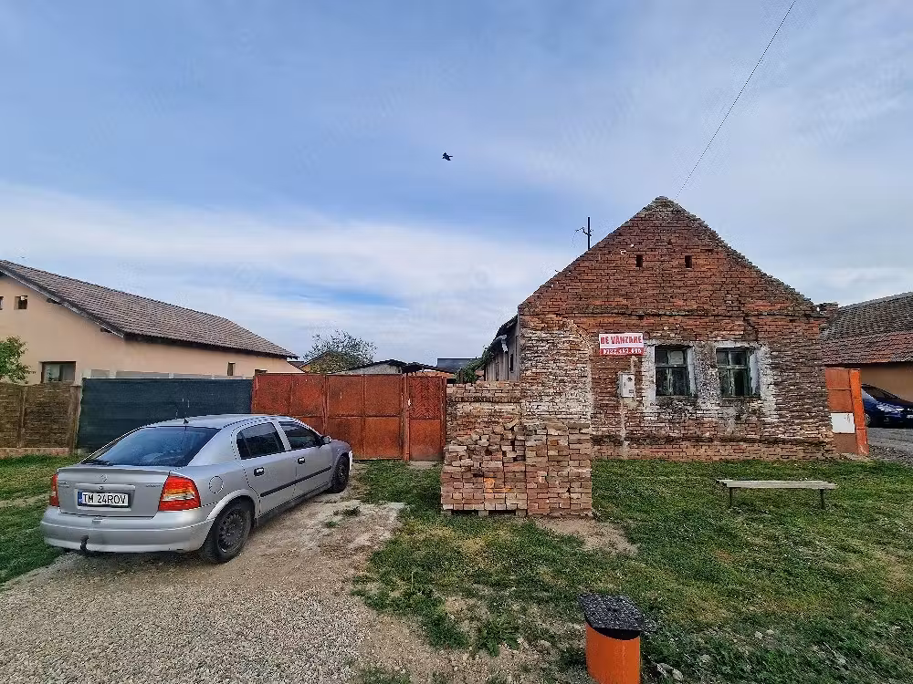 Casa de vanzare