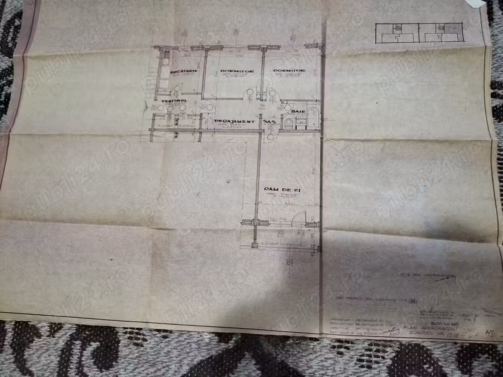 Apartament 3camere zona MIRCEA CEL BĂTRÂN