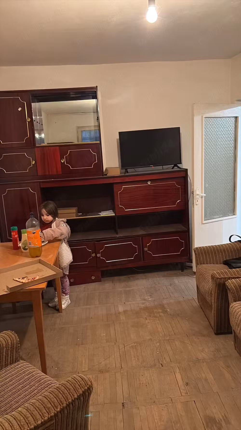 Vand apartament 2 camere