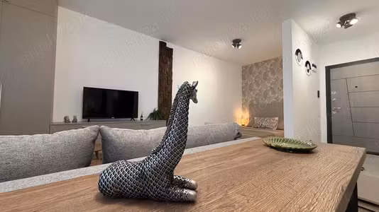 Apartament Militari