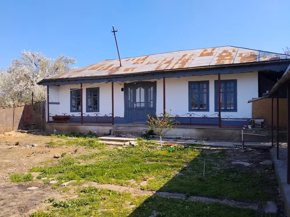 Casă · 6 camere · 40 m², Independenta, Galați