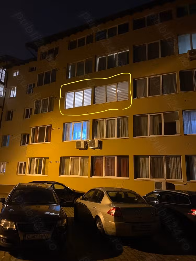 Vand Urgent Apartament 2 camere mobilat si utilat complet, nou, liber, nelocuit