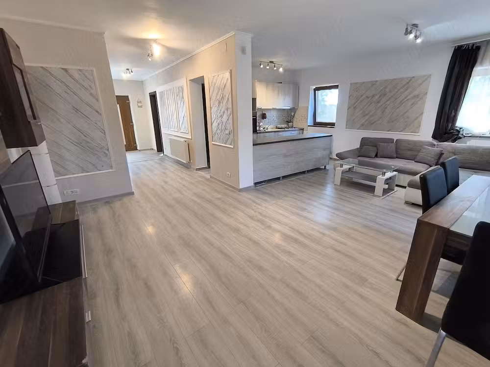 Proprietar vand duplex 4 camere, Dumbravita