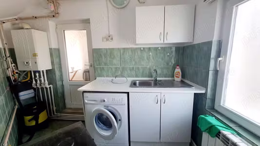 Casă Navodari