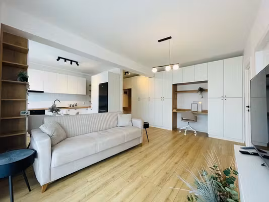 Apartament Floresti