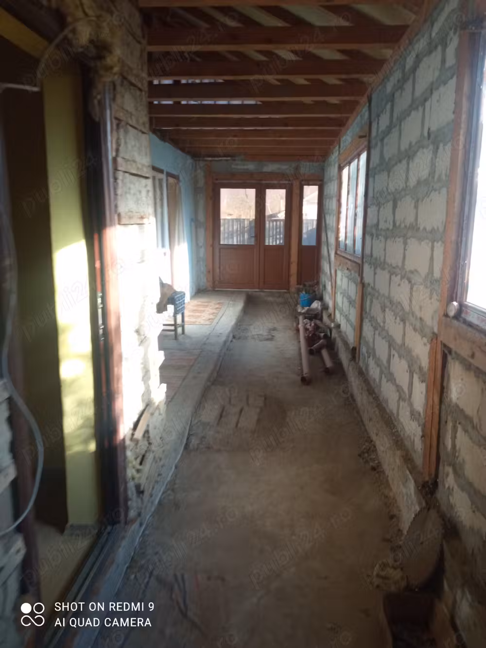 Vînd casa în Varnița jud vrancea