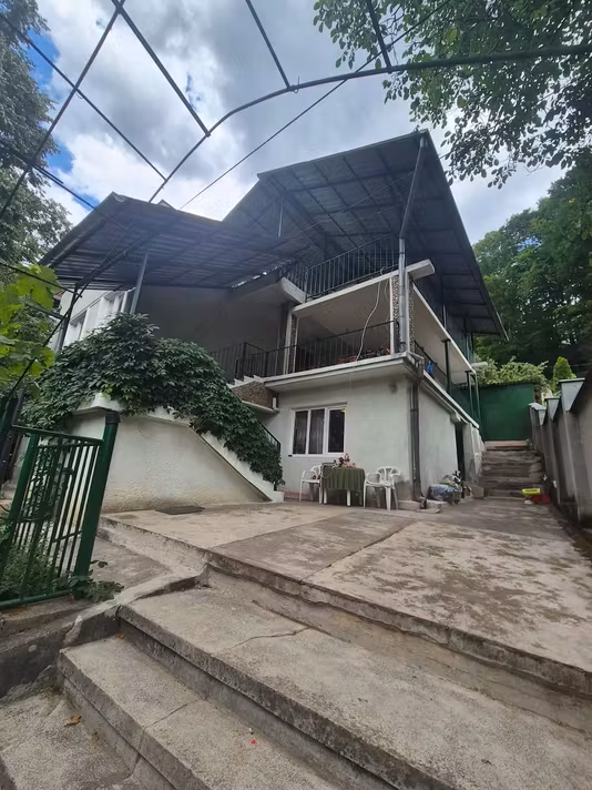Casă Marginea