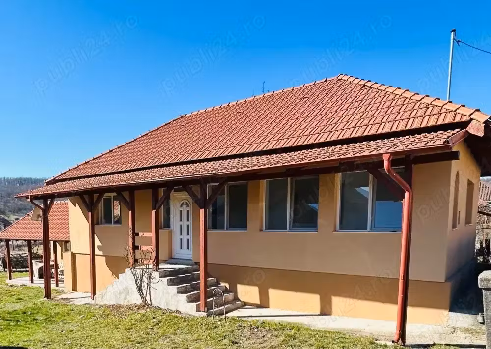 Casa de vanzare in Ciumarna la 15 minute de Zalau