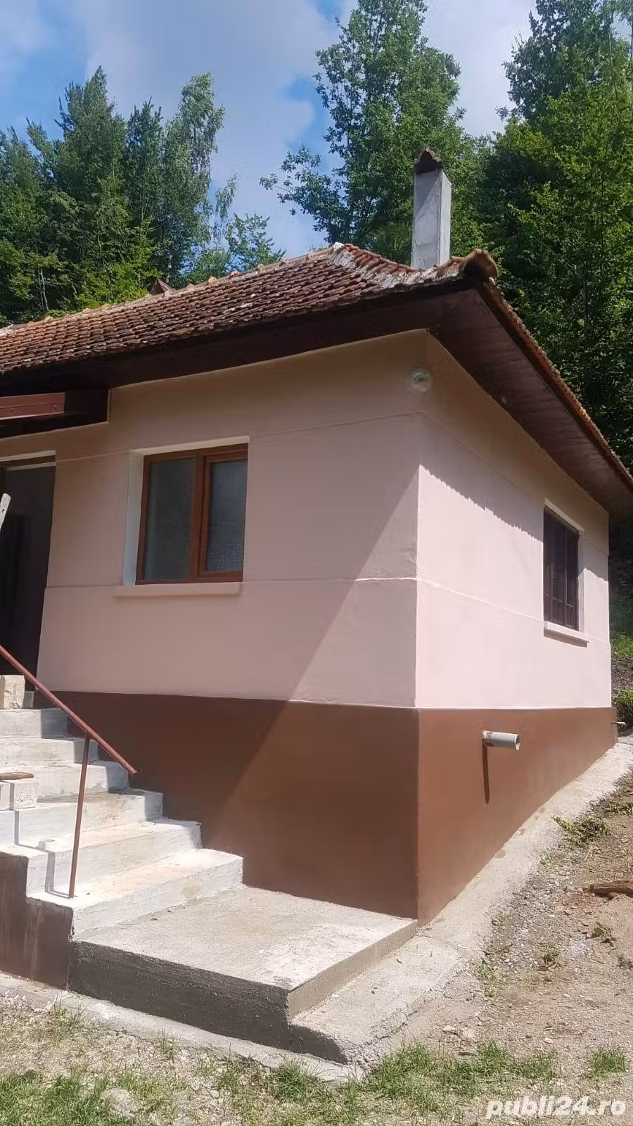 casa de vacanta de vanzare in zona montana  in Bucea