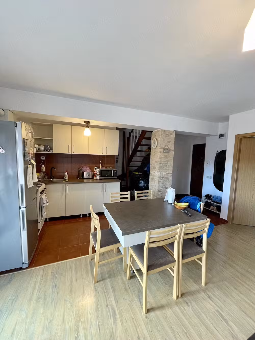 Apartament 90m2 , in vila