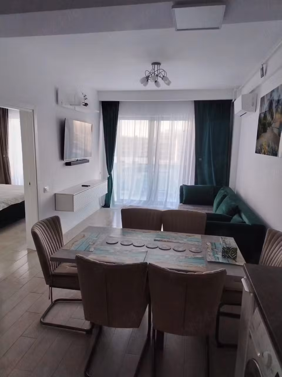 Inchiriere 2 camere Mamaia Nord