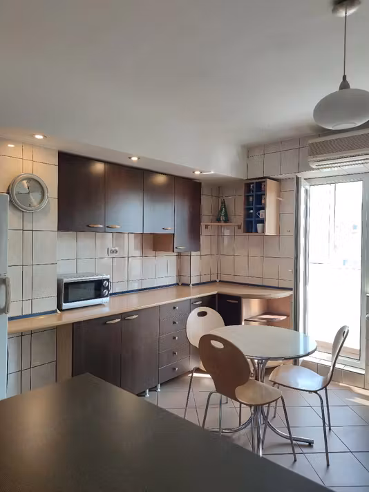 Apartament Militari