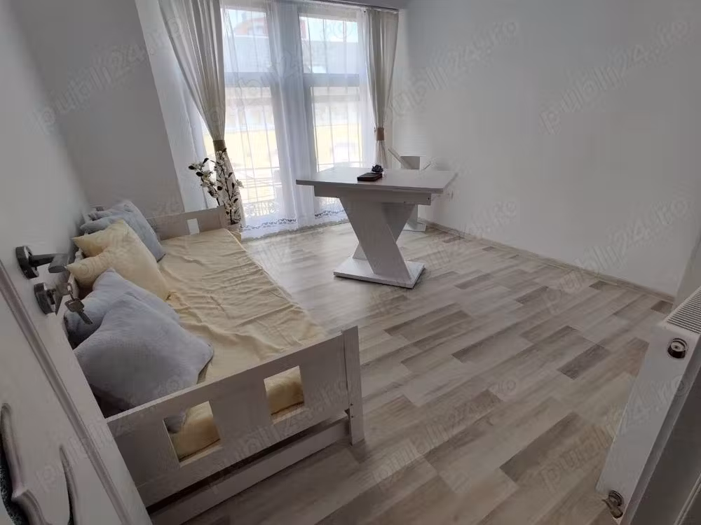 Inchiriezi garsoniera cu doua nivele