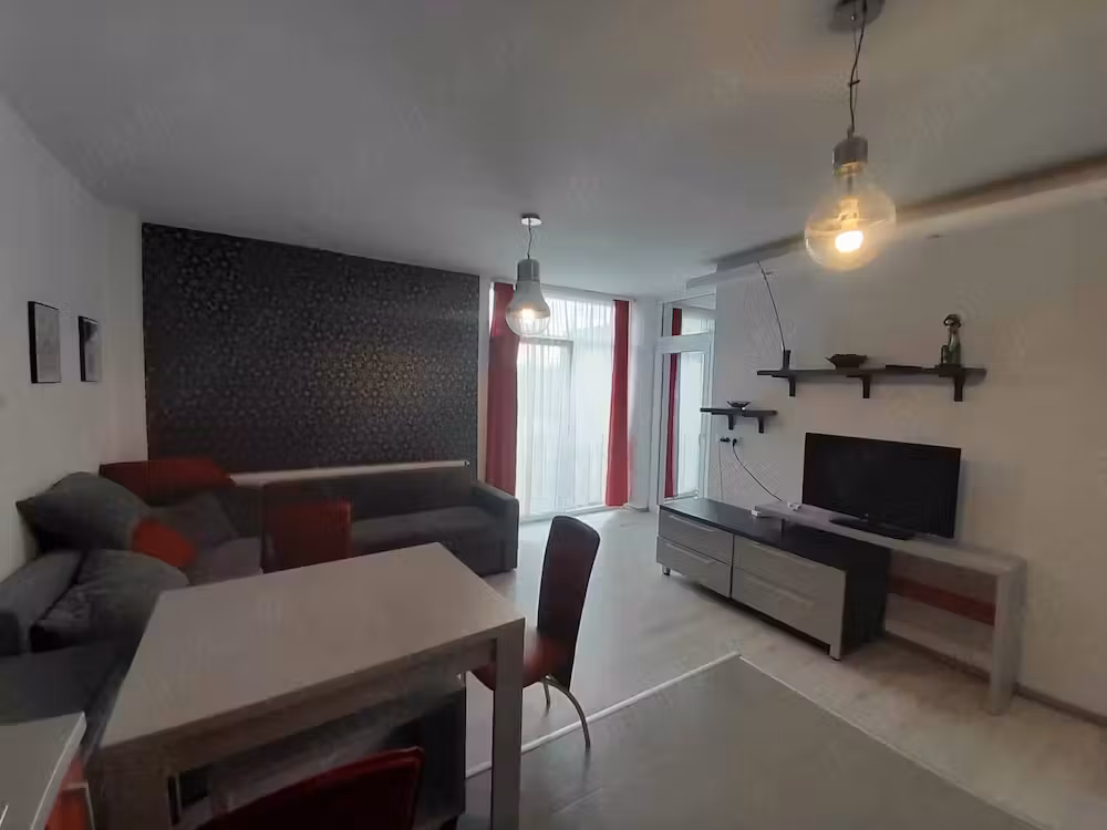 Apartament 2 camere Floresti