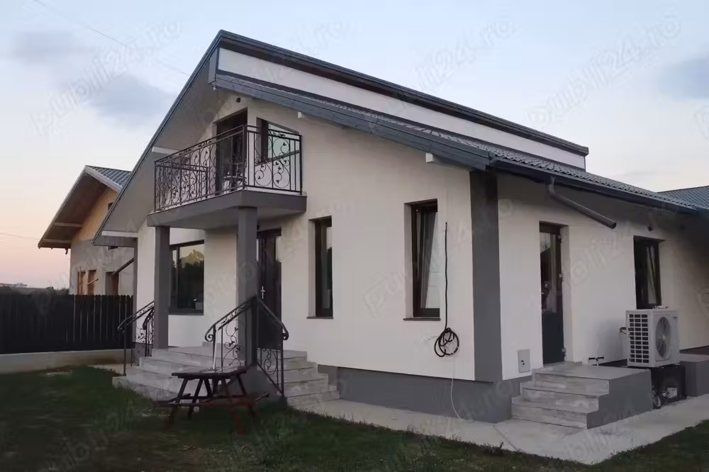 Vilă P+M de vânzare în Piatra Neamț
