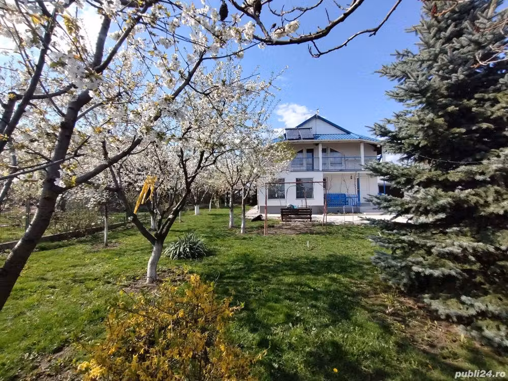 Casă · 4 camere · 160 m², Moara, Suceava