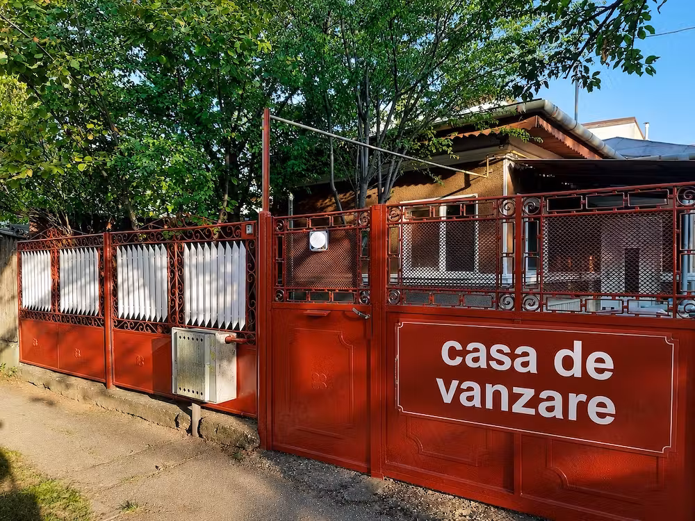 Casă · 3 camere · 77 m², Damaroaia, București