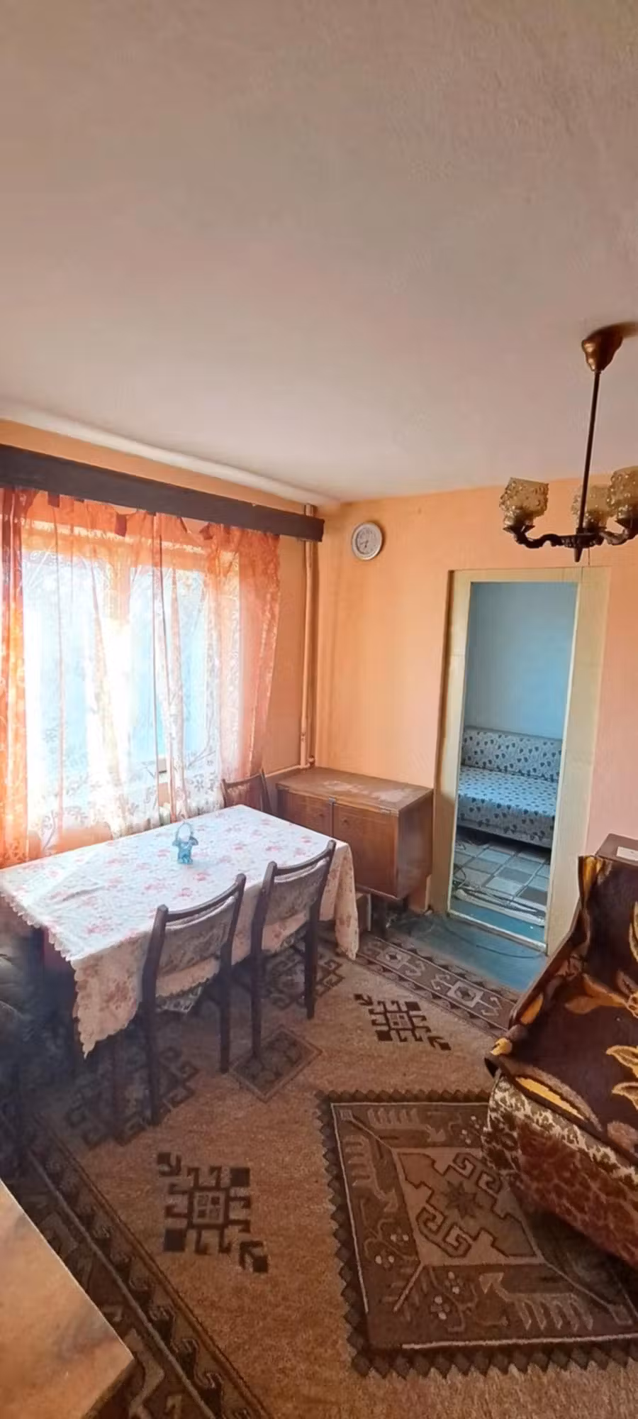 Vand apartament 2 camere