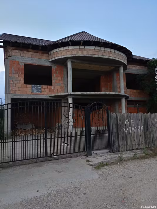 Casă Corabia