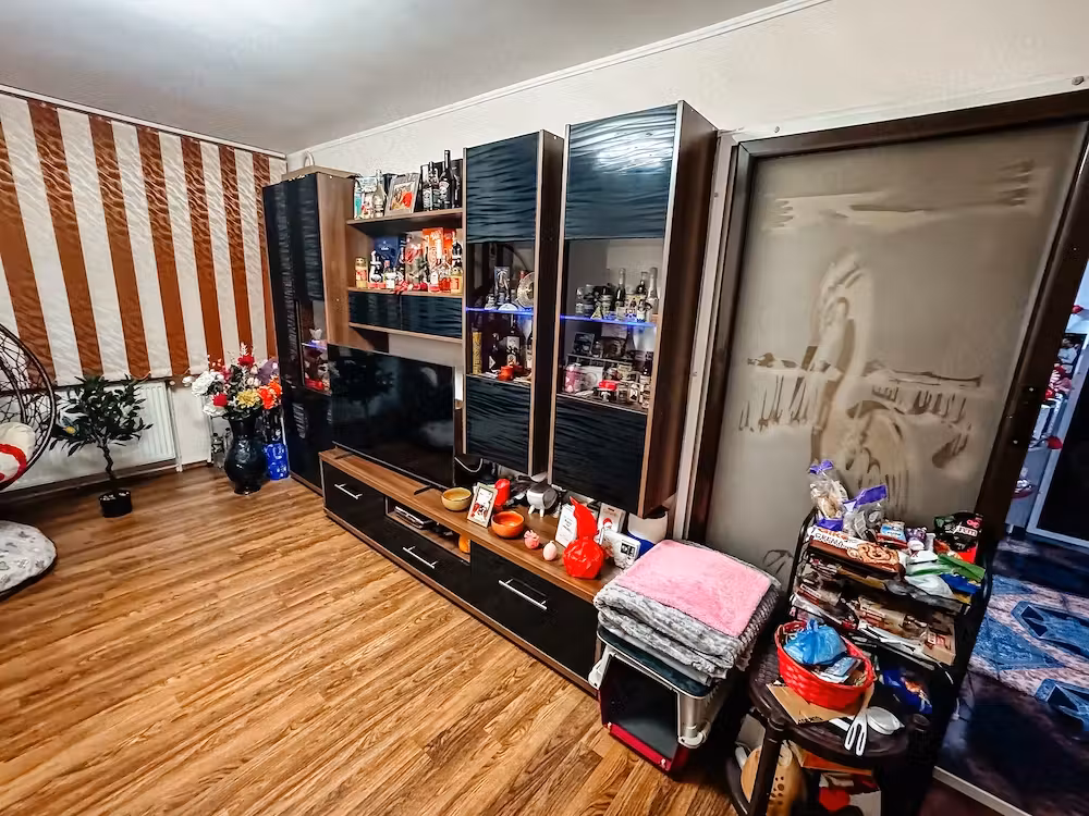 Particular, vand apartament 3 camere decomandat Fizicienilor