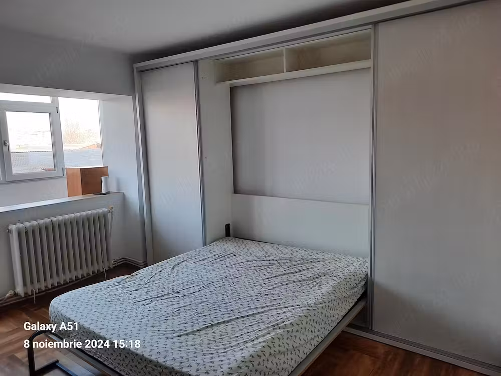 Închiriez ap cu o  cameră,în Alexandru la blvd 350eur