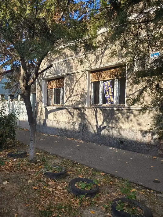 Casă Ultracentral
