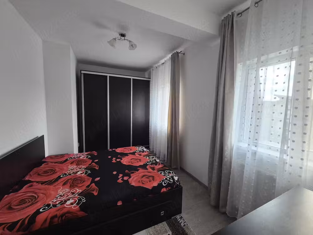 Închiriez apartament 2 camere