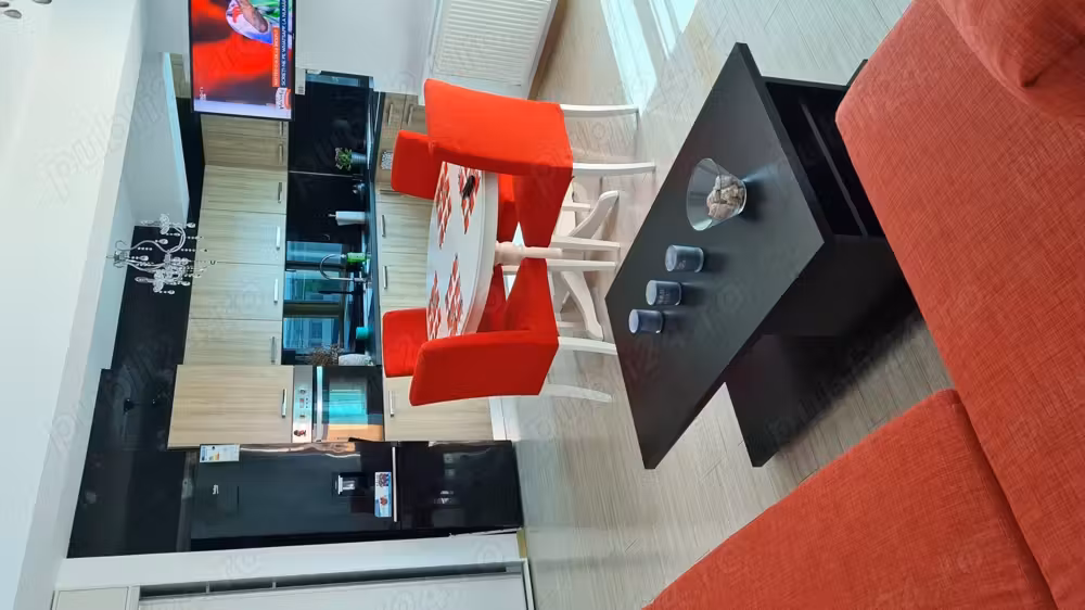 Inchiriez apartament 2 camere Mamaia Nord ( Mamaia Sat )