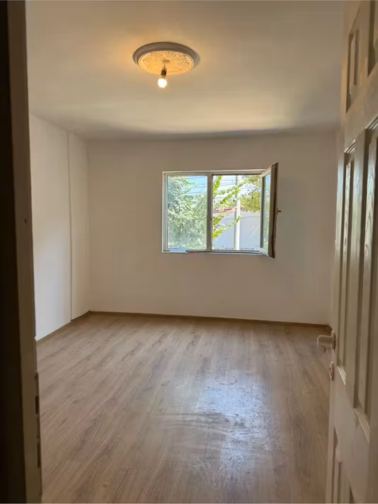 Garsonieră Navodari