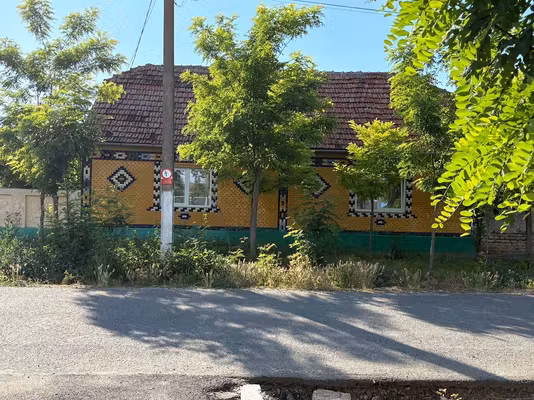 Casă Checea