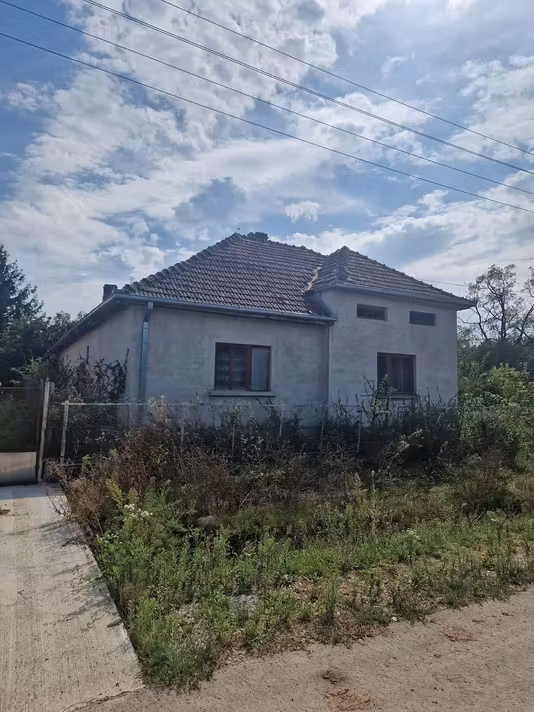 Casă Teghea
