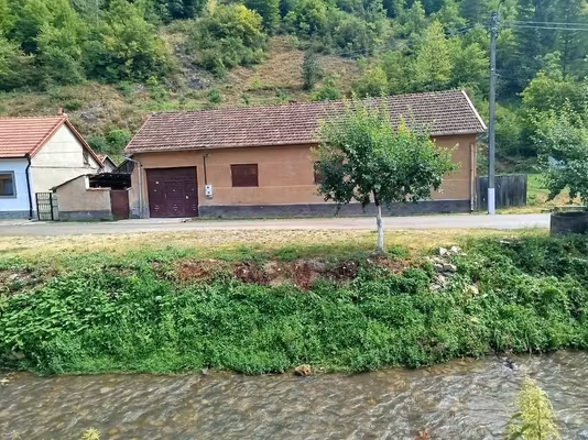 Casă Luncanii de Jos