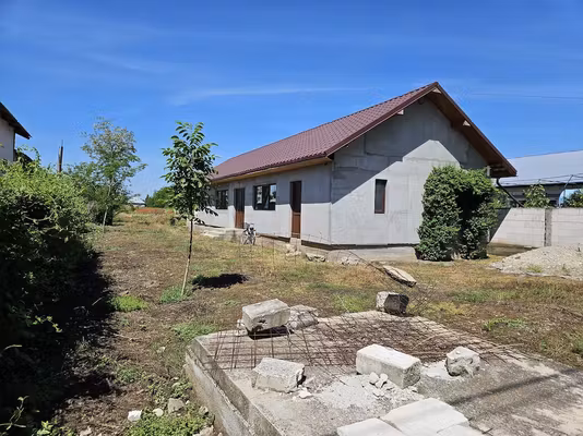 Casă Rusanesti