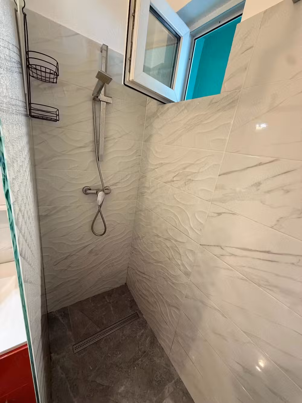 Imchiriez apartament cu 2 camere