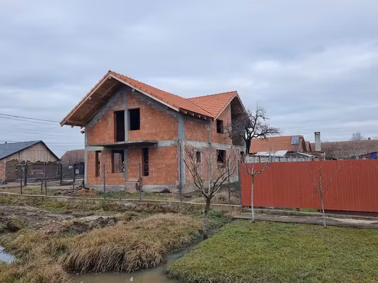 Casă Bacova