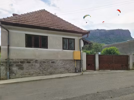 Casă Uroi