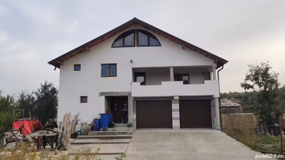 Casă · 4 camere · 135 m², Colonesti, Scornicești