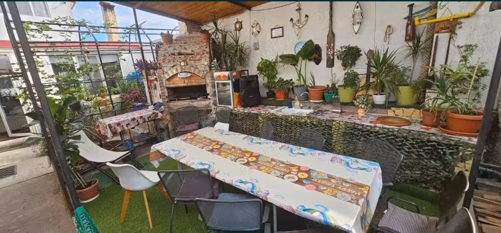 MINIM 9 PERS proprietar se inchiriaza apartament 100 mp