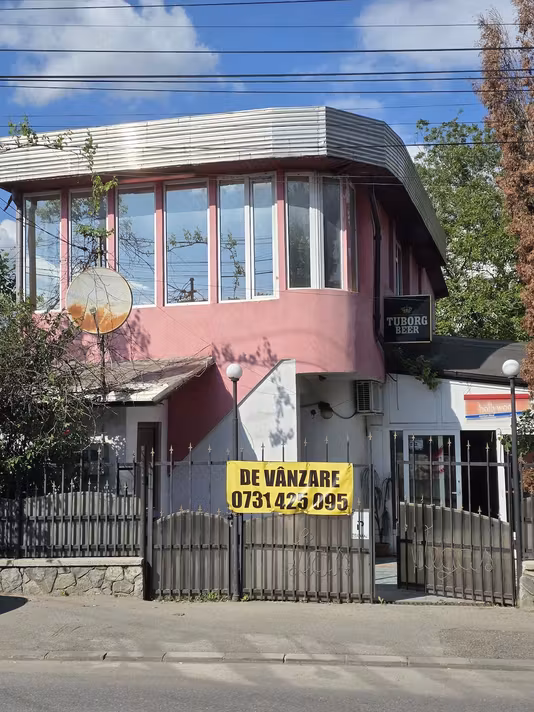Casă Campina
