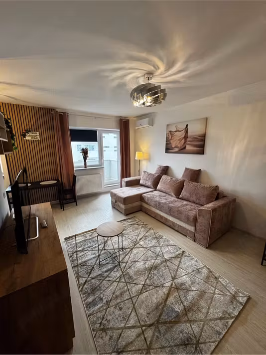 Apartament Militari