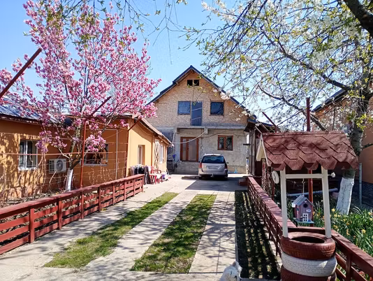 Casă Bratasanca
