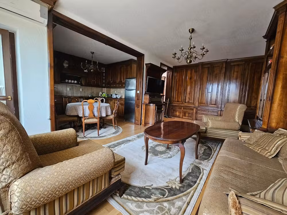 Apartament premium 2 camere ,etaj 2, locație excelentă, parcare inclusă