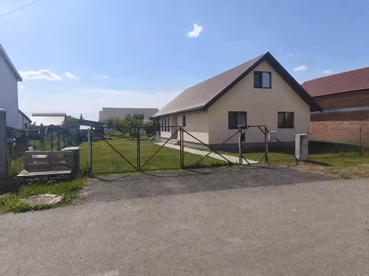 Casă Dudestii Noi