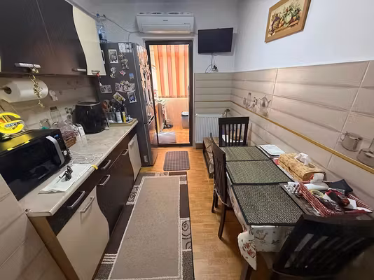 Apartament Ostroveni