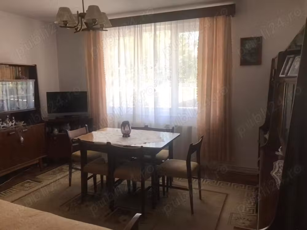 Apartament ultracentral cu garaj în Lugoj