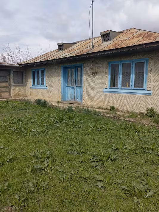 Casă Targu Bujor