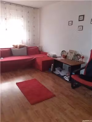 Apartament Democratiei