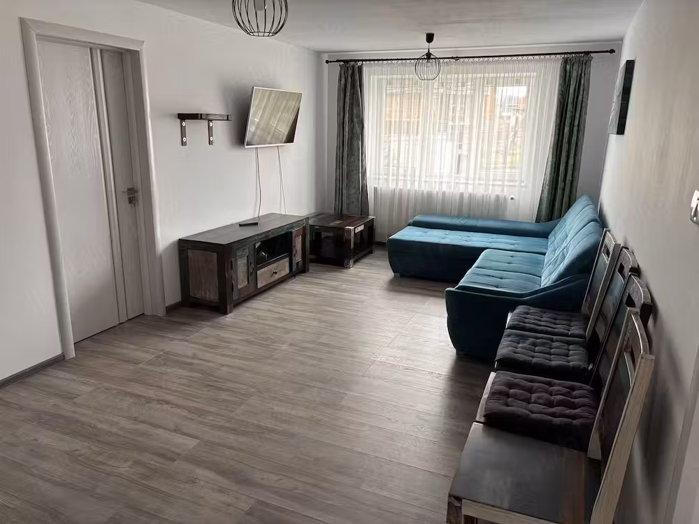 Apartament de vanzare cu 3 camere