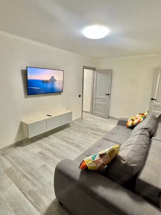 Apartament Titan