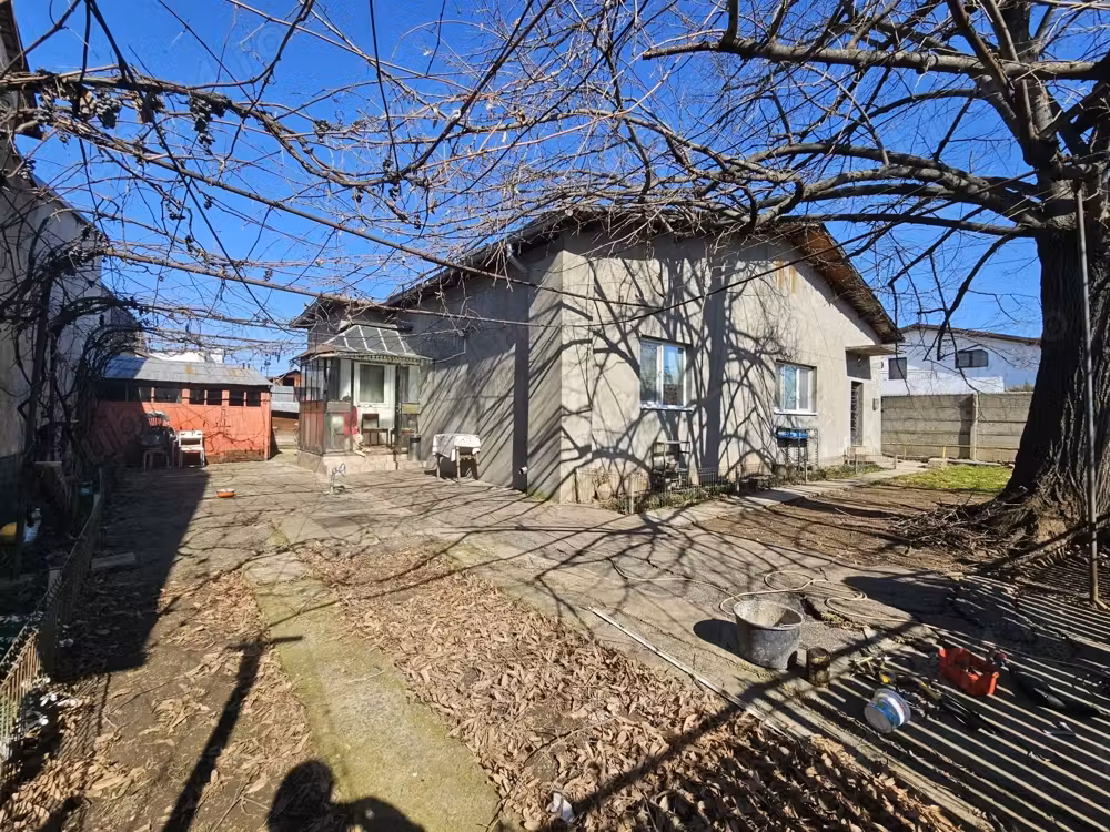 Casă · 4 camere · 156 m², Ploiesti, Ploiești